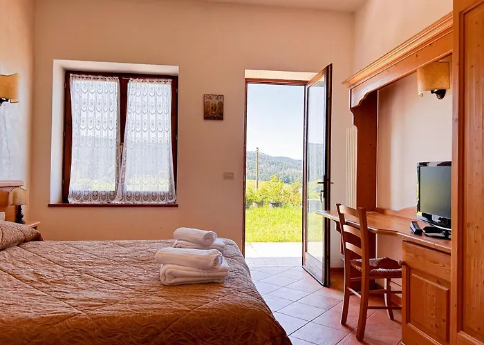 Hotel Ristorante La Baitina 3*