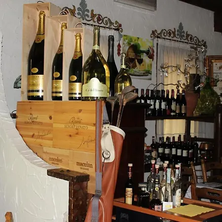 Hotel Ristorante La Baitina 3*